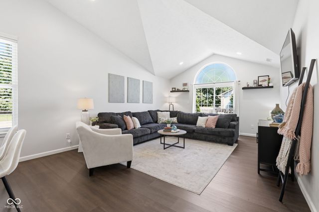 8940 Woodlark Drive, Fishers, IN 46038