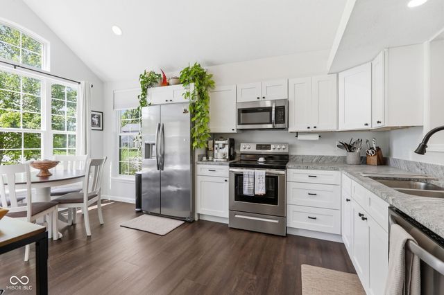 8940 Woodlark Drive, Fishers, IN 46038