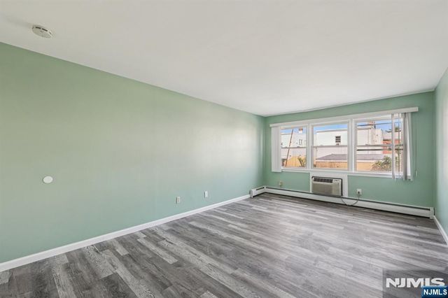 17 Cuozzo Street 27, Belleville, NJ 07109