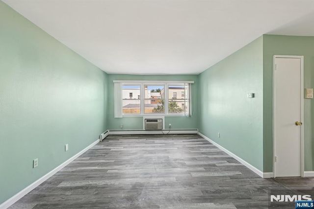 17 Cuozzo Street 27, Belleville, NJ 07109