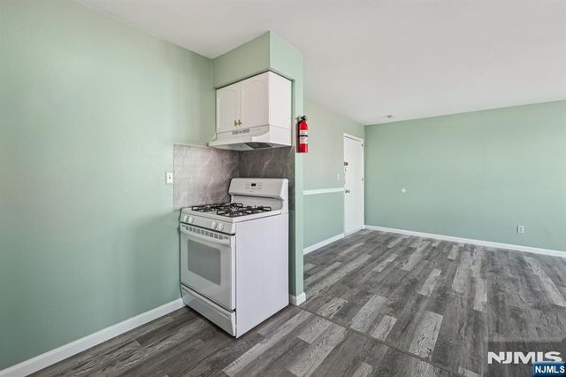 17 Cuozzo Street 27, Belleville, NJ 07109