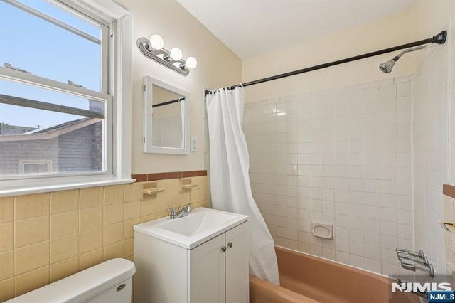 17 Cuozzo Street 27, Belleville, NJ 07109