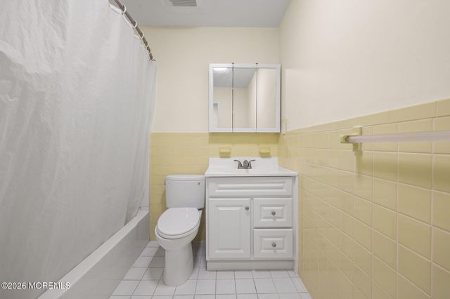 2 Briar Mills Drive 2, Brick, NJ 08724