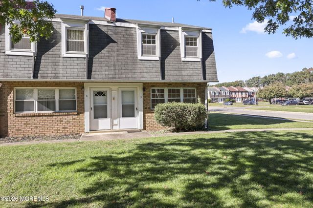 2 Briar Mills Drive 2, Brick, NJ 08724