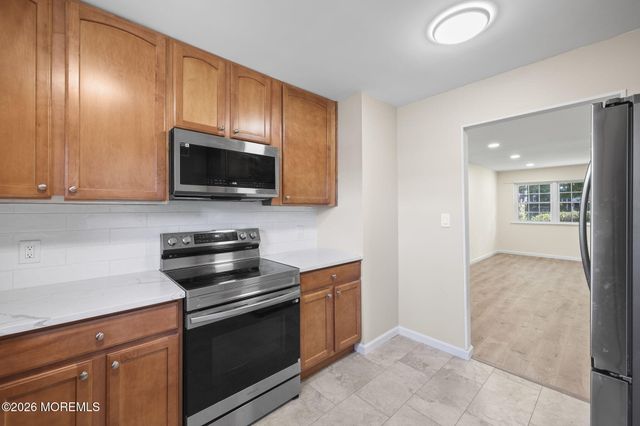 2 Briar Mills Drive 2, Brick, NJ 08724