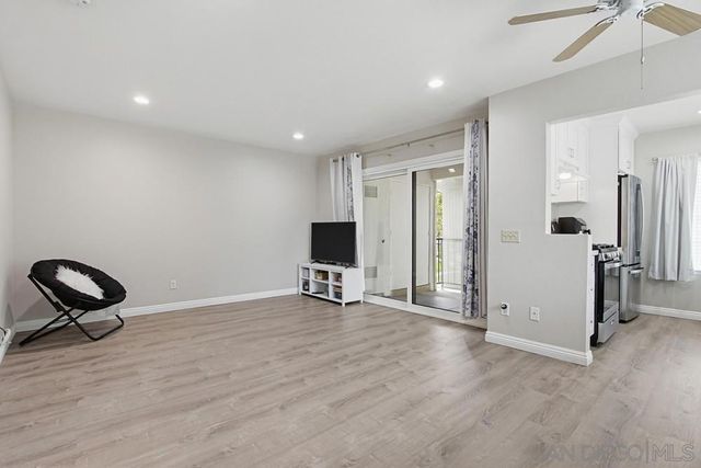 8521 Summerdale Rd 248, San Diego, CA 92126