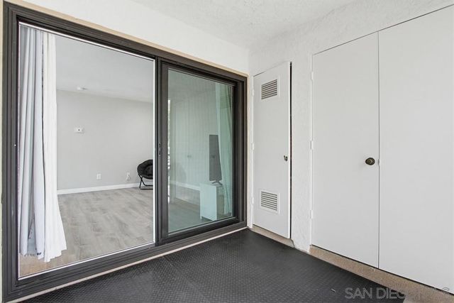 8521 Summerdale Rd 248, San Diego, CA 92126