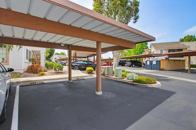 8521 Summerdale Rd 248, San Diego, CA 92126
