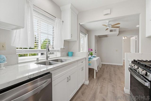 8521 Summerdale Rd 248, San Diego, CA 92126