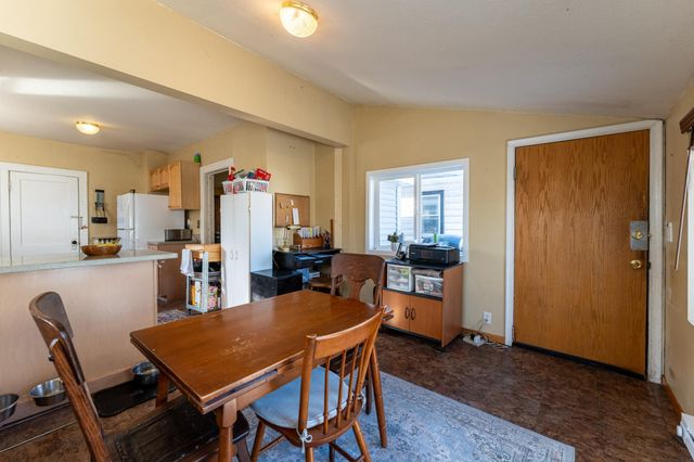 954 Oakdale Avenue, West Saint Paul, MN 55118