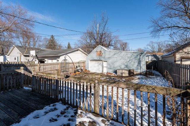 954 Oakdale Avenue, West Saint Paul, MN 55118