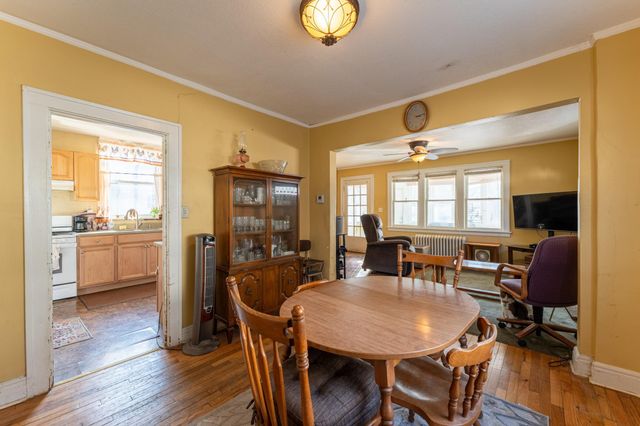 954 Oakdale Avenue, West Saint Paul, MN 55118