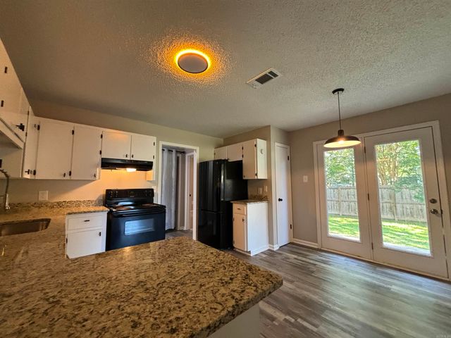 134 Eve Lane, Conway, AR 72034