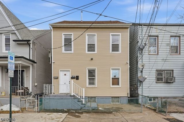 61 Sassafras St, Paterson City, NJ 07524
