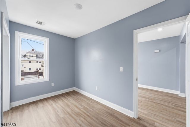 61 Sassafras St, Paterson City, NJ 07524