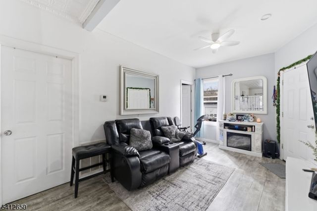 61 Sassafras St, Paterson City, NJ 07524