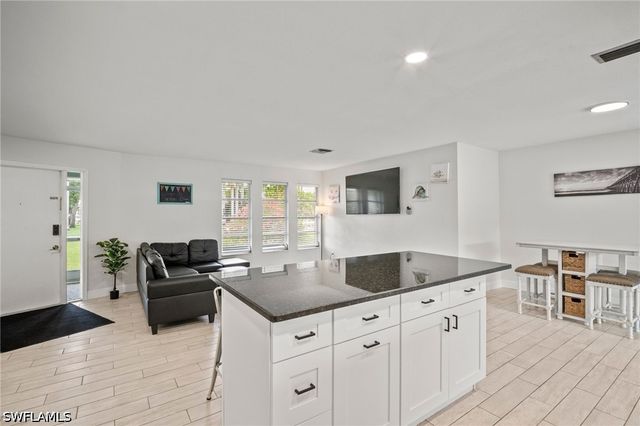 2001 Bahama AVE, Fort Myers, FL 33905