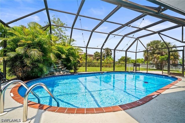 2001 Bahama AVE, Fort Myers, FL 33905