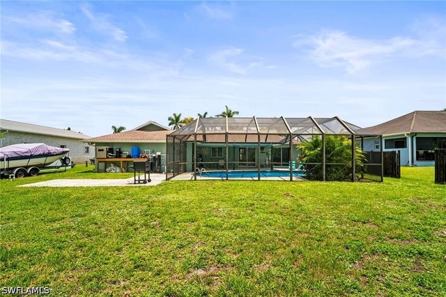 2001 Bahama AVE, Fort Myers, FL 33905