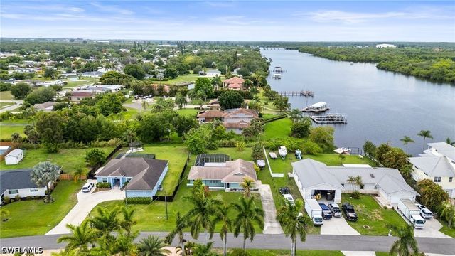 2001 Bahama AVE, Fort Myers, FL 33905