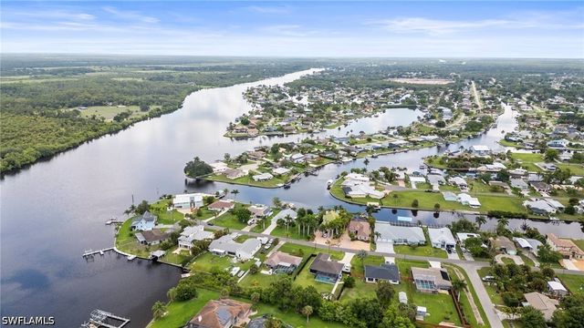 2001 Bahama AVE, Fort Myers, FL 33905