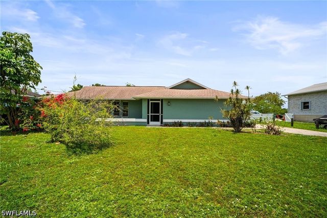 2001 Bahama AVE, Fort Myers, FL 33905