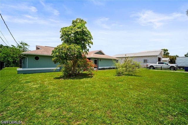 2001 Bahama AVE, Fort Myers, FL 33905
