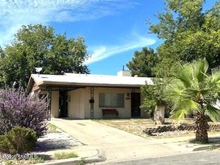 1825 Anderson Drive, Las Cruces, NM 88001