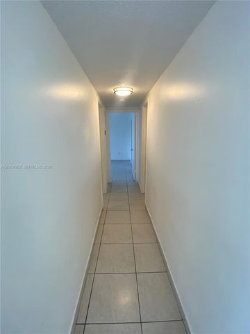 3536 NE 168th St 301, North Miami Beach, FL 33160