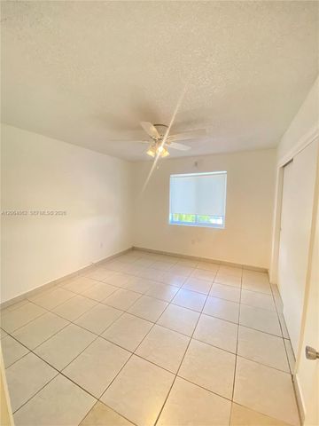 3536 NE 168th St 301, North Miami Beach, FL 33160