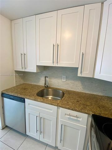 3536 NE 168th St 301, North Miami Beach, FL 33160