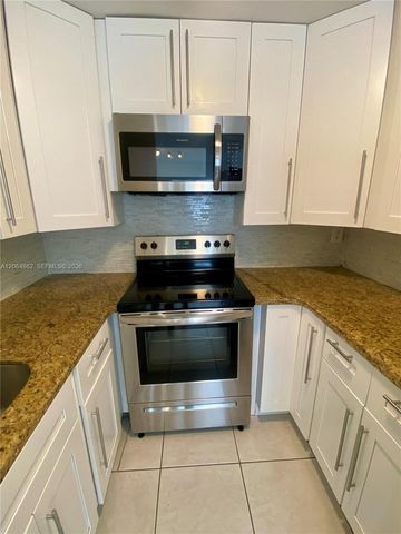 3536 NE 168th St 301, North Miami Beach, FL 33160