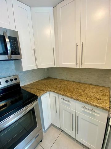 3536 NE 168th St 301, North Miami Beach, FL 33160