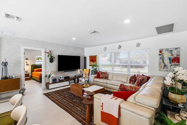 1387 SW 12th Street, Boca Raton, FL 33486