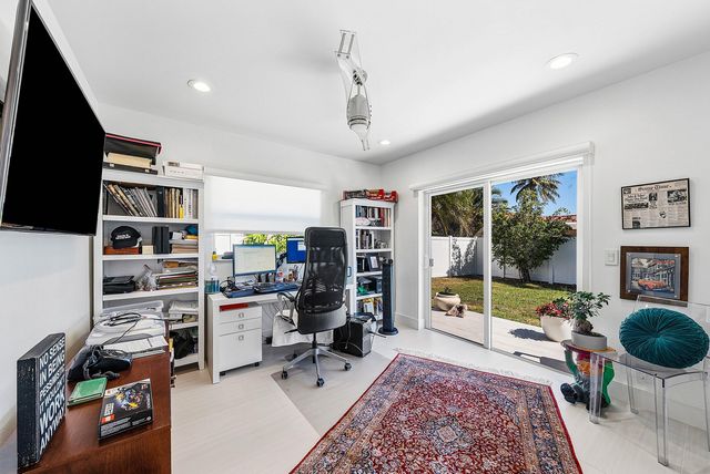 1387 SW 12th Street, Boca Raton, FL 33486