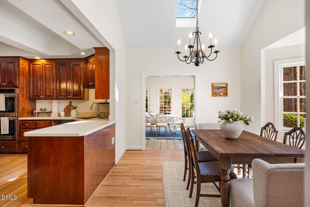 109 Sturbridge Lane, Chapel Hill, NC 27516