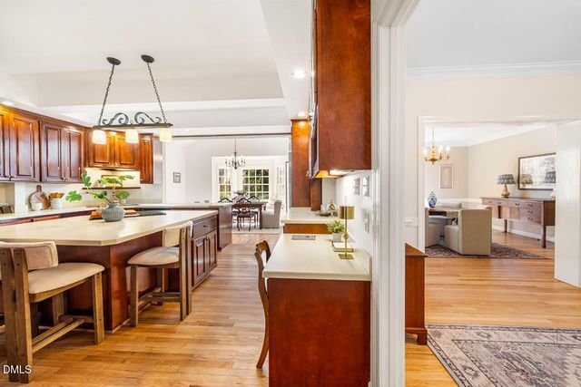 109 Sturbridge Lane, Chapel Hill, NC 27516