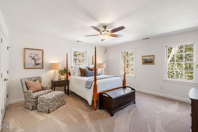 109 Sturbridge Lane, Chapel Hill, NC 27516