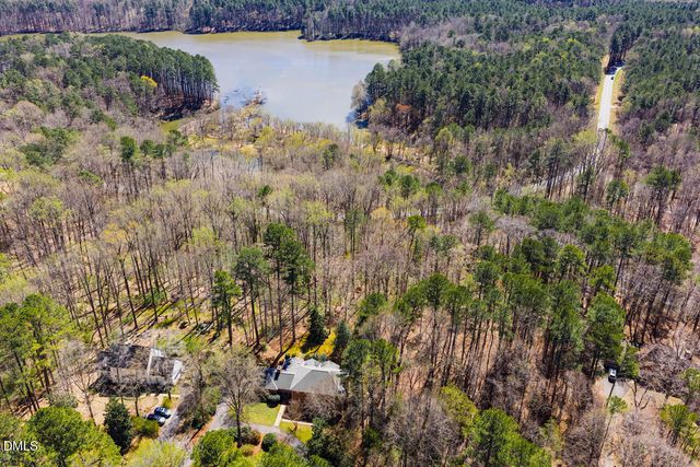 109 Sturbridge Lane, Chapel Hill, NC 27516