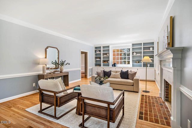 109 Sturbridge Lane, Chapel Hill, NC 27516