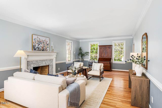 109 Sturbridge Lane, Chapel Hill, NC 27516