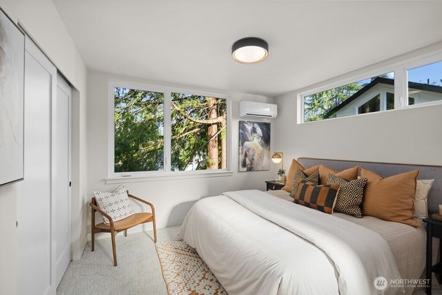 14025 1st Avenue NW, Seattle, WA 98177