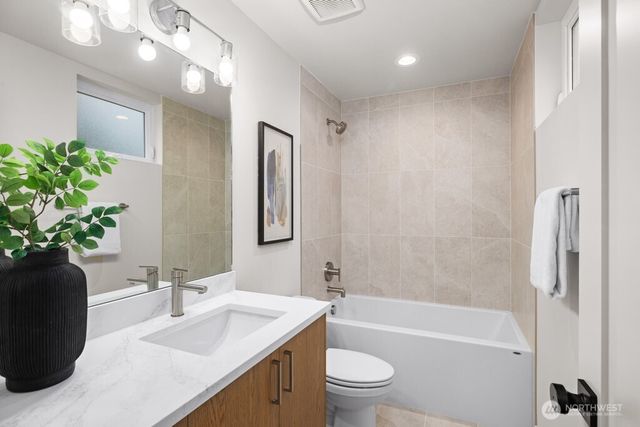 14025 1st Avenue NW, Seattle, WA 98177