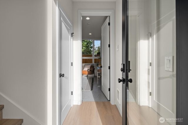 14025 1st Avenue NW, Seattle, WA 98177