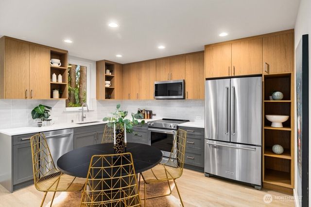 14025 1st Avenue NW, Seattle, WA 98177