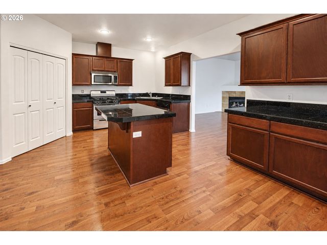 7118 Ne 28TH Ave, Vancouver, WA 98665