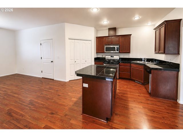7118 Ne 28TH Ave, Vancouver, WA 98665