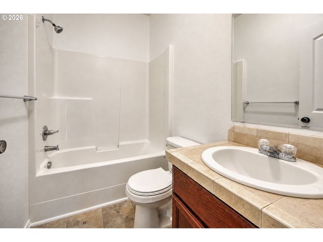 7118 Ne 28TH Ave, Vancouver, WA 98665