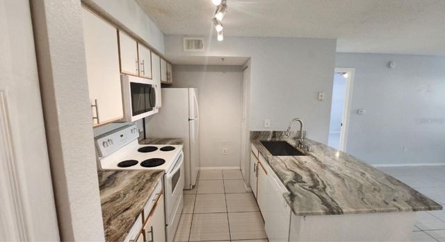 2207 ANTIGUA PLACE 718, Kissimmee, FL 34741