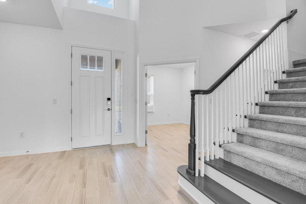 Image 9 of property listing at 846 JUNONIA BOULEVARD, New Smyrna Beach, FL 32168
